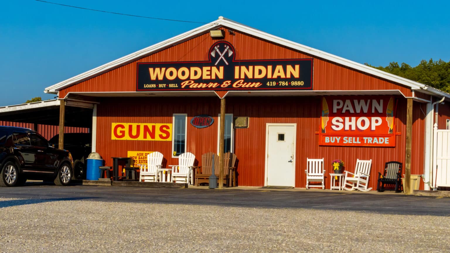 Wooden Indian Pawn & Gun – Defiance, OH